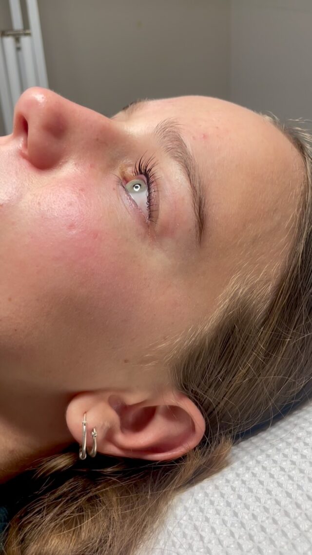 Eyelash Lift and Tint for this gorgeous client 😍 #eyelashlift #eyelash #lashes